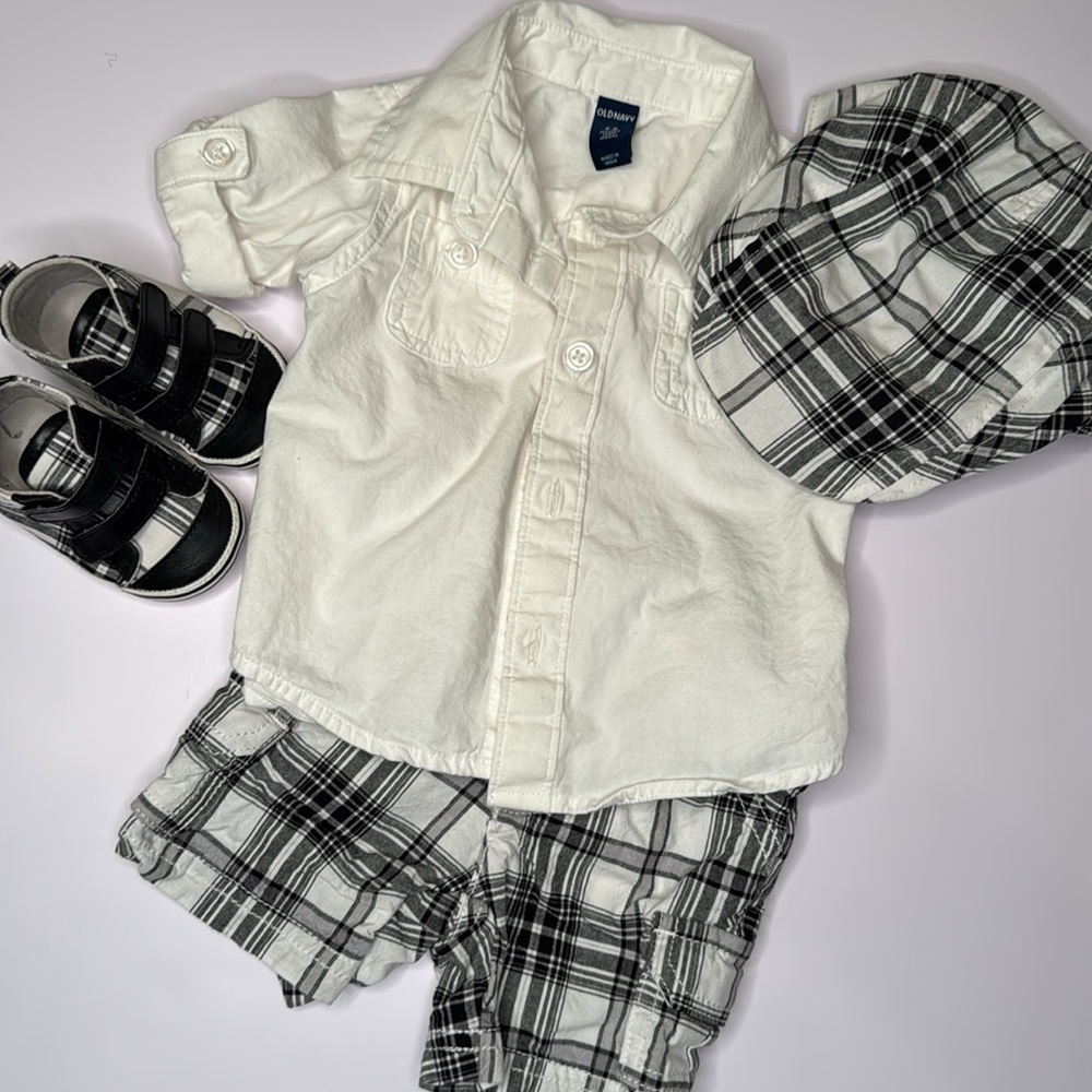 Old Navy Plaid Black and White outfit/ shorts, shirts,  shoes & hat